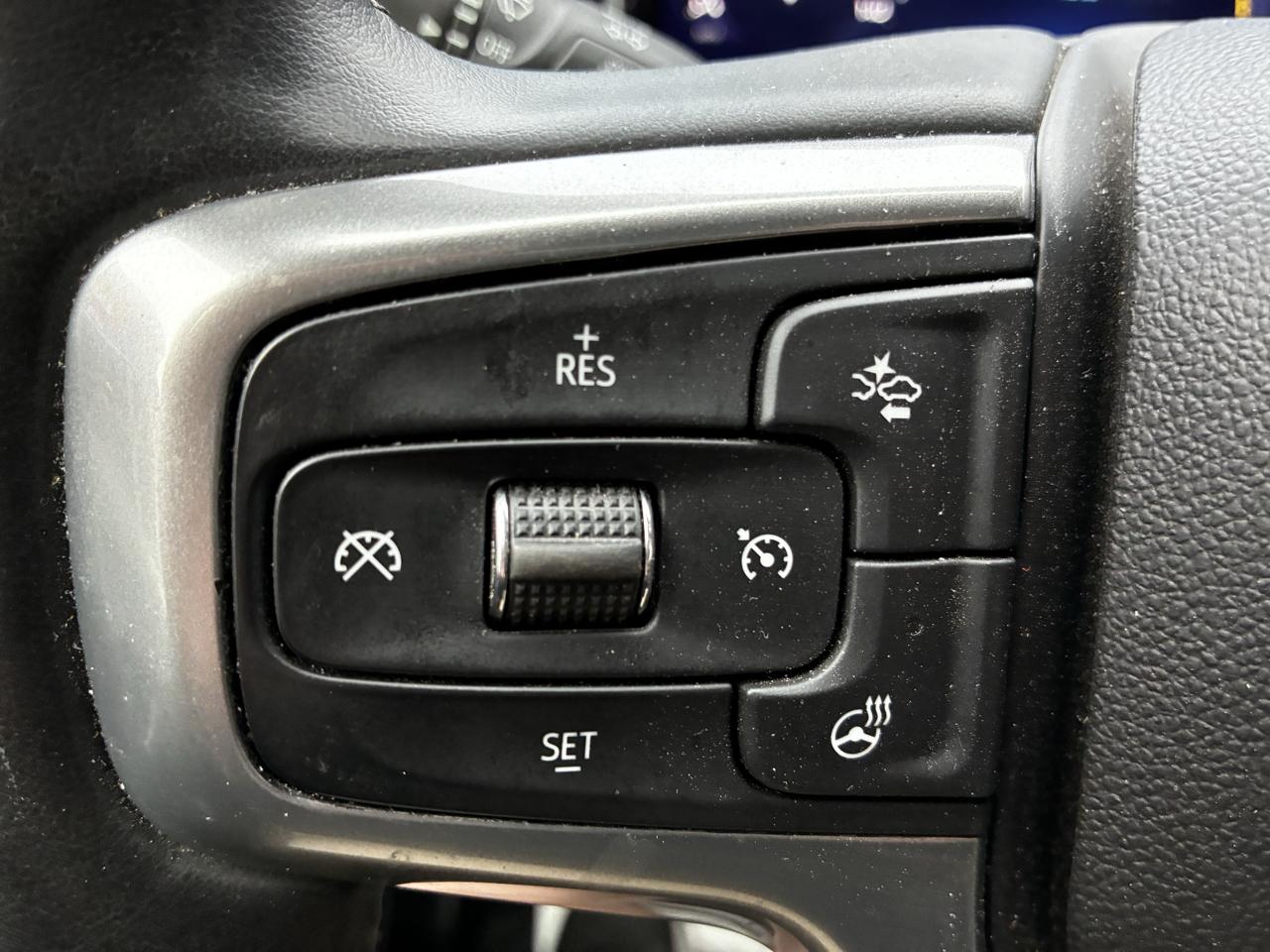 Chevrolet Silverado 1500 RST Crew Cab 4WD 2026