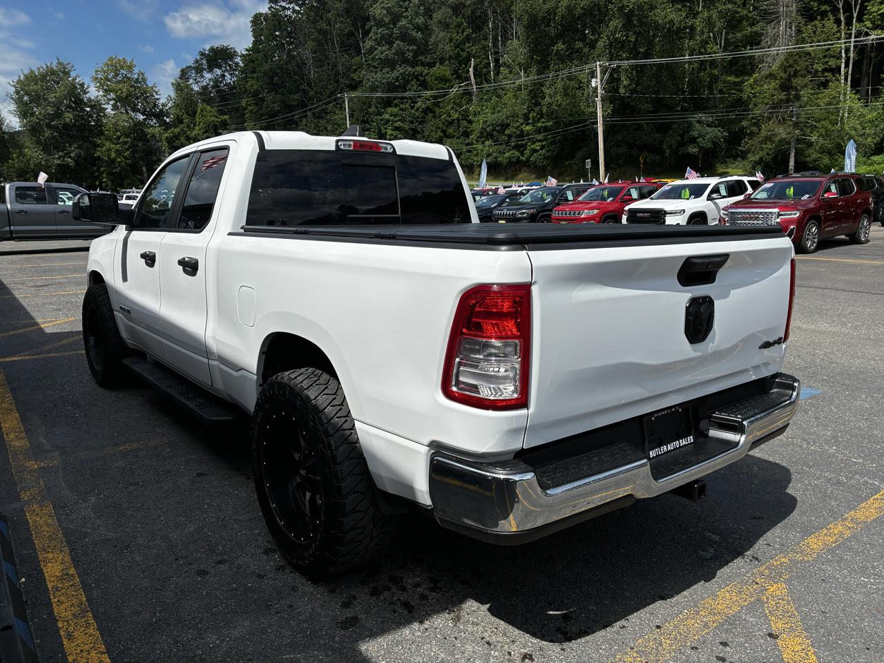 RAM 1500 Tradesman Quad Cab 4WD 2019
