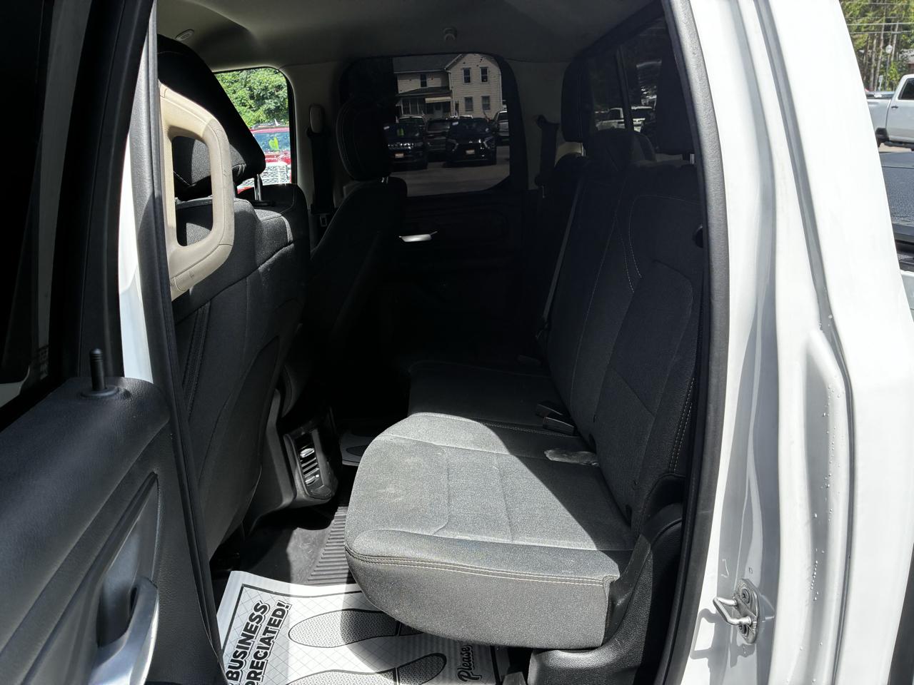 RAM 1500 Tradesman Quad Cab 4WD 2019