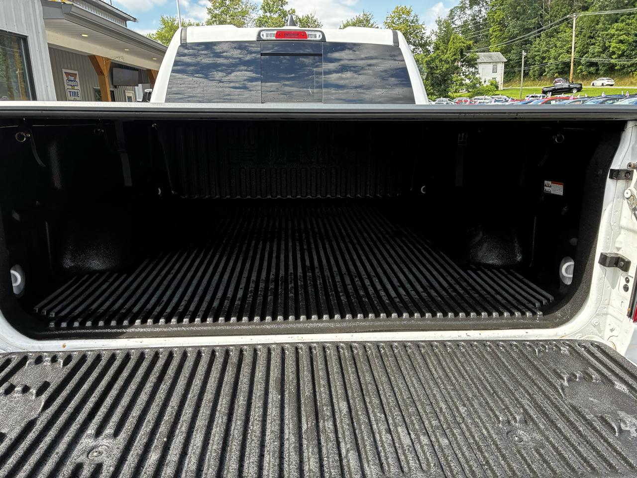 RAM 1500 Tradesman Quad Cab 4WD 2019