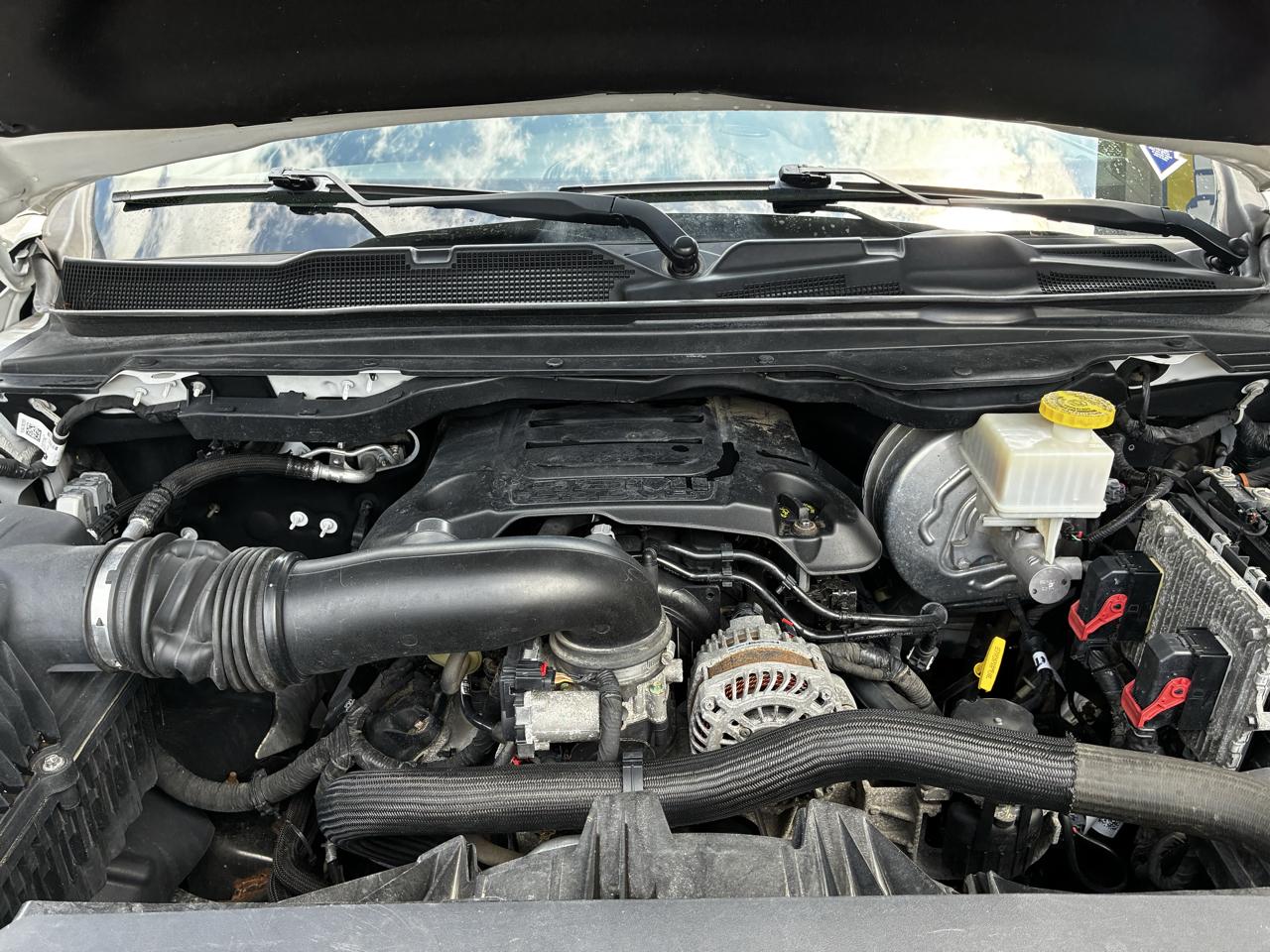 RAM 1500 Tradesman Quad Cab 4WD 2019