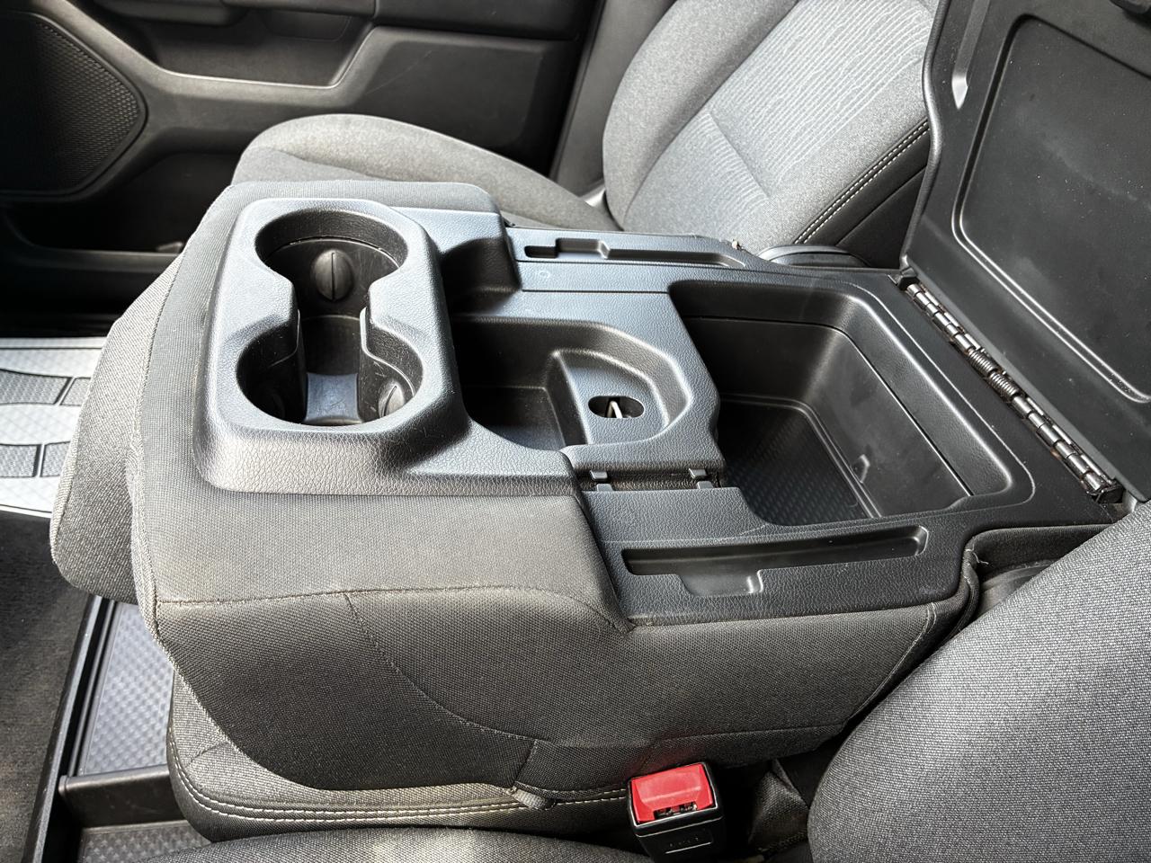 RAM 1500 Tradesman Quad Cab 4WD 2019