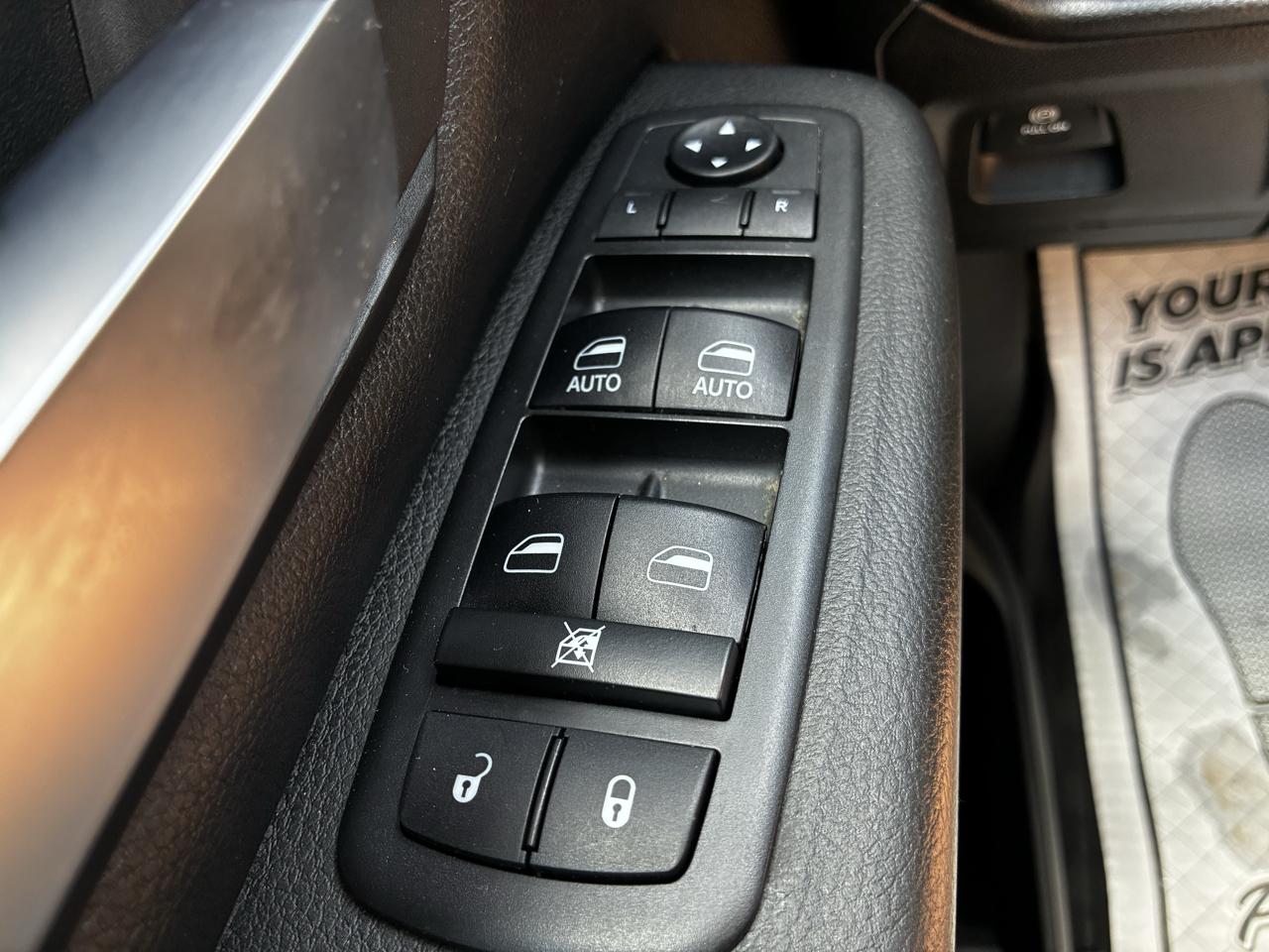 RAM 1500 Tradesman Quad Cab 4WD 2019