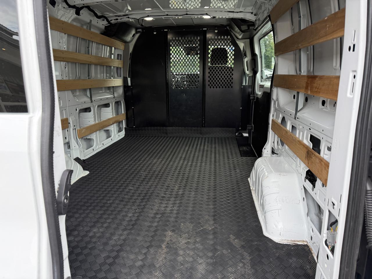 Ford Transit 250 Van 2024
