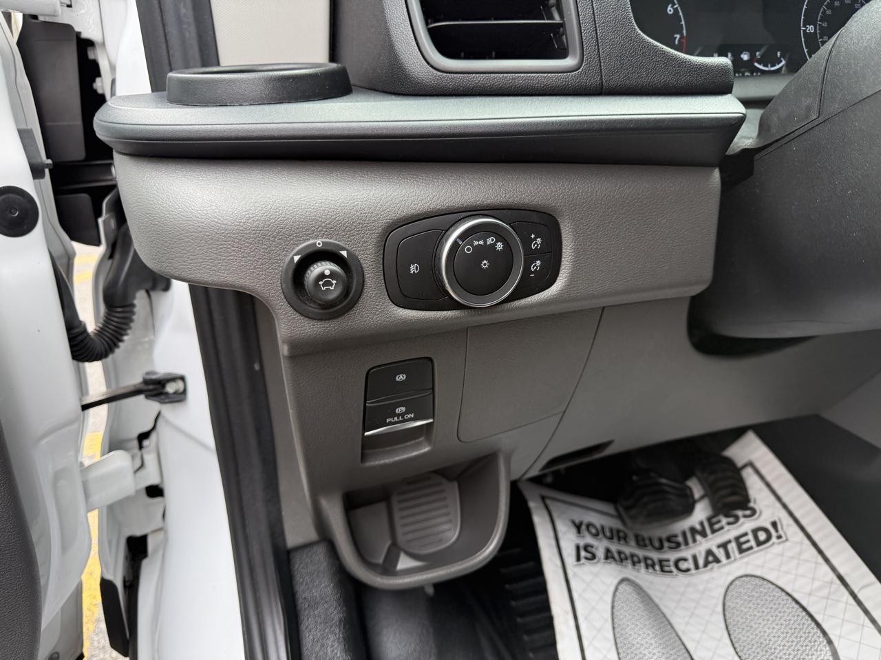 Ford Transit 250 Van 2024