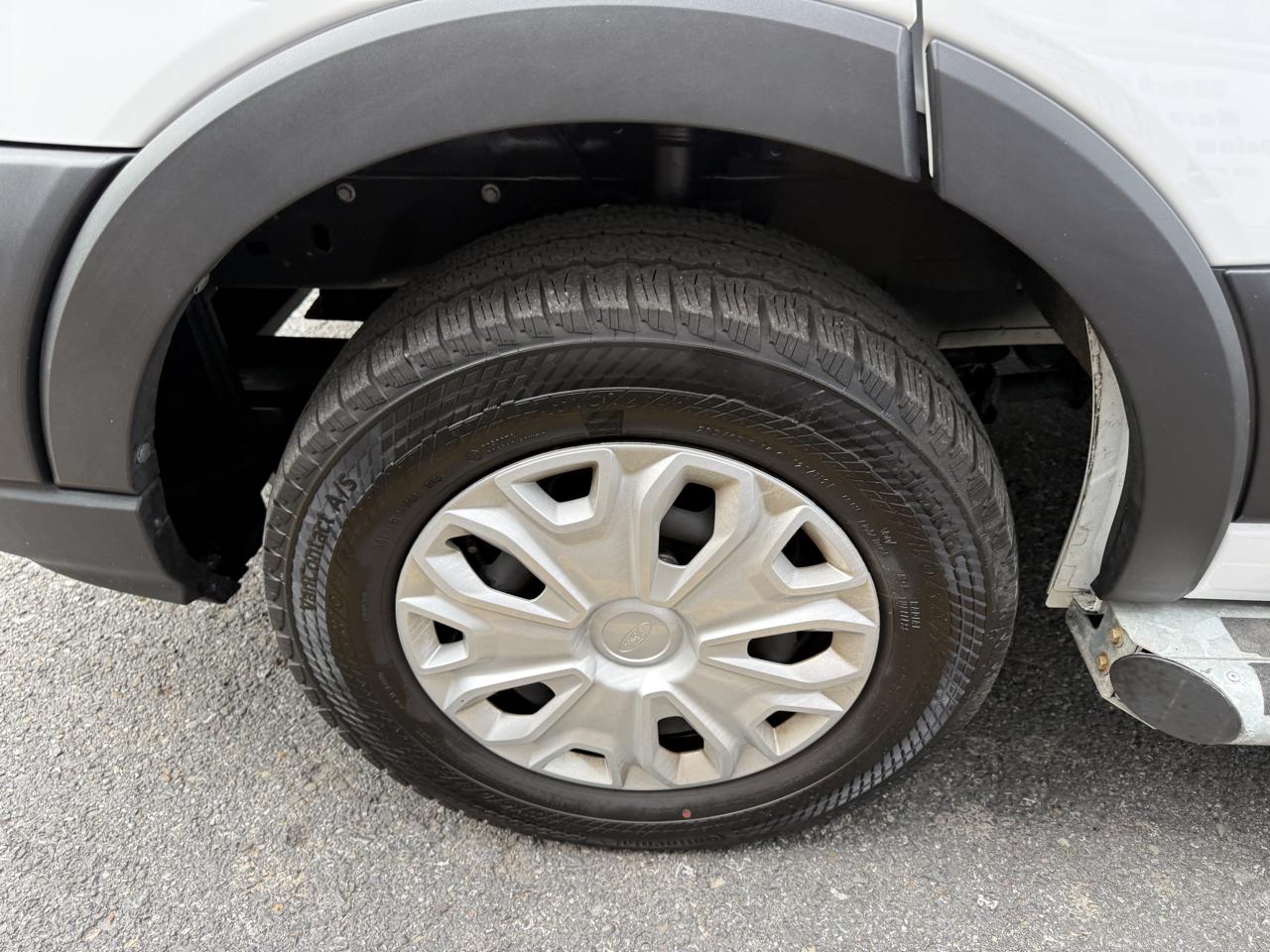 Ford Transit 250 Van 2024
