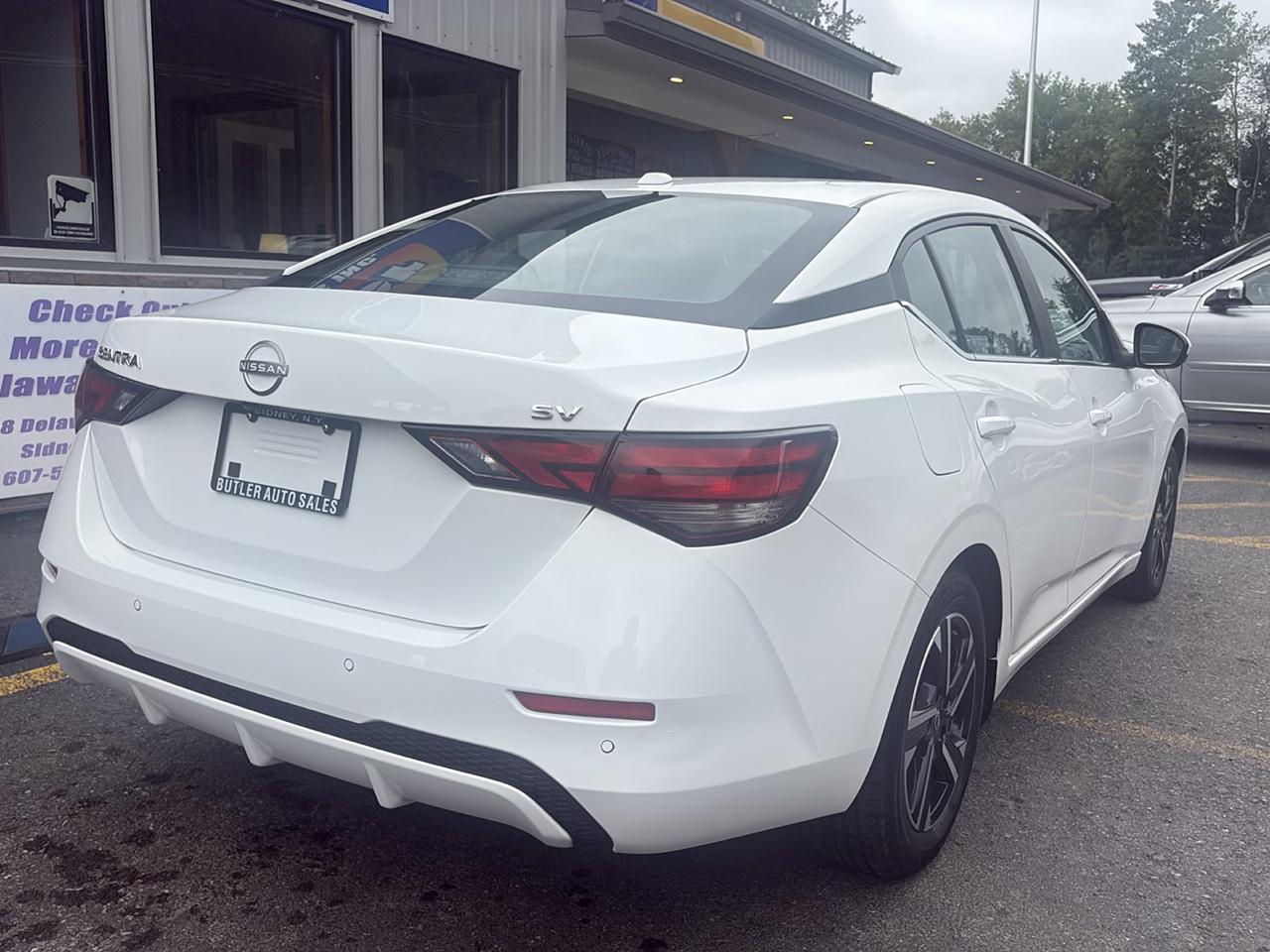 Nissan Sentra SV 2024