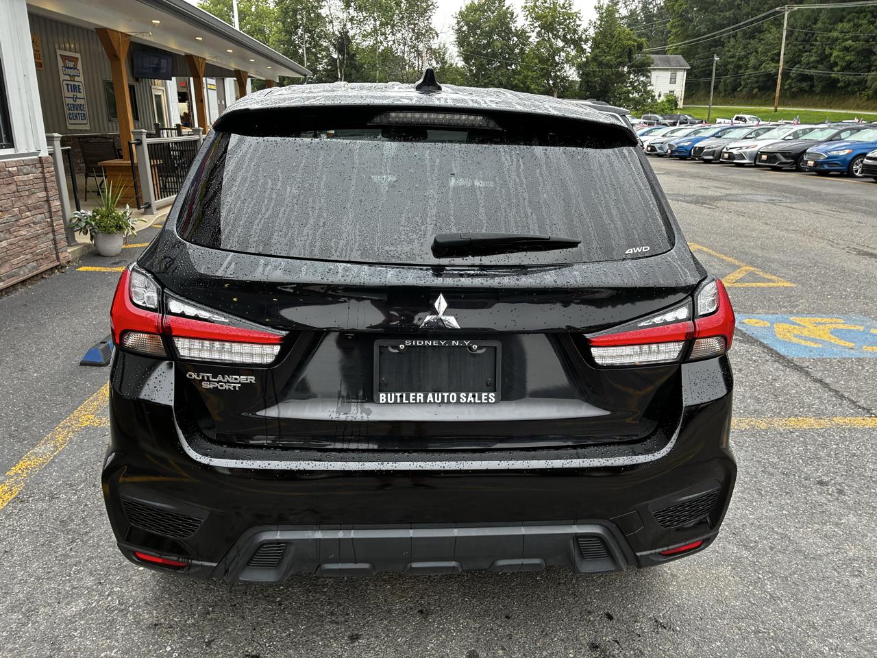 Mitsubishi Outlander Sport 2.0 ES 4WD 2024