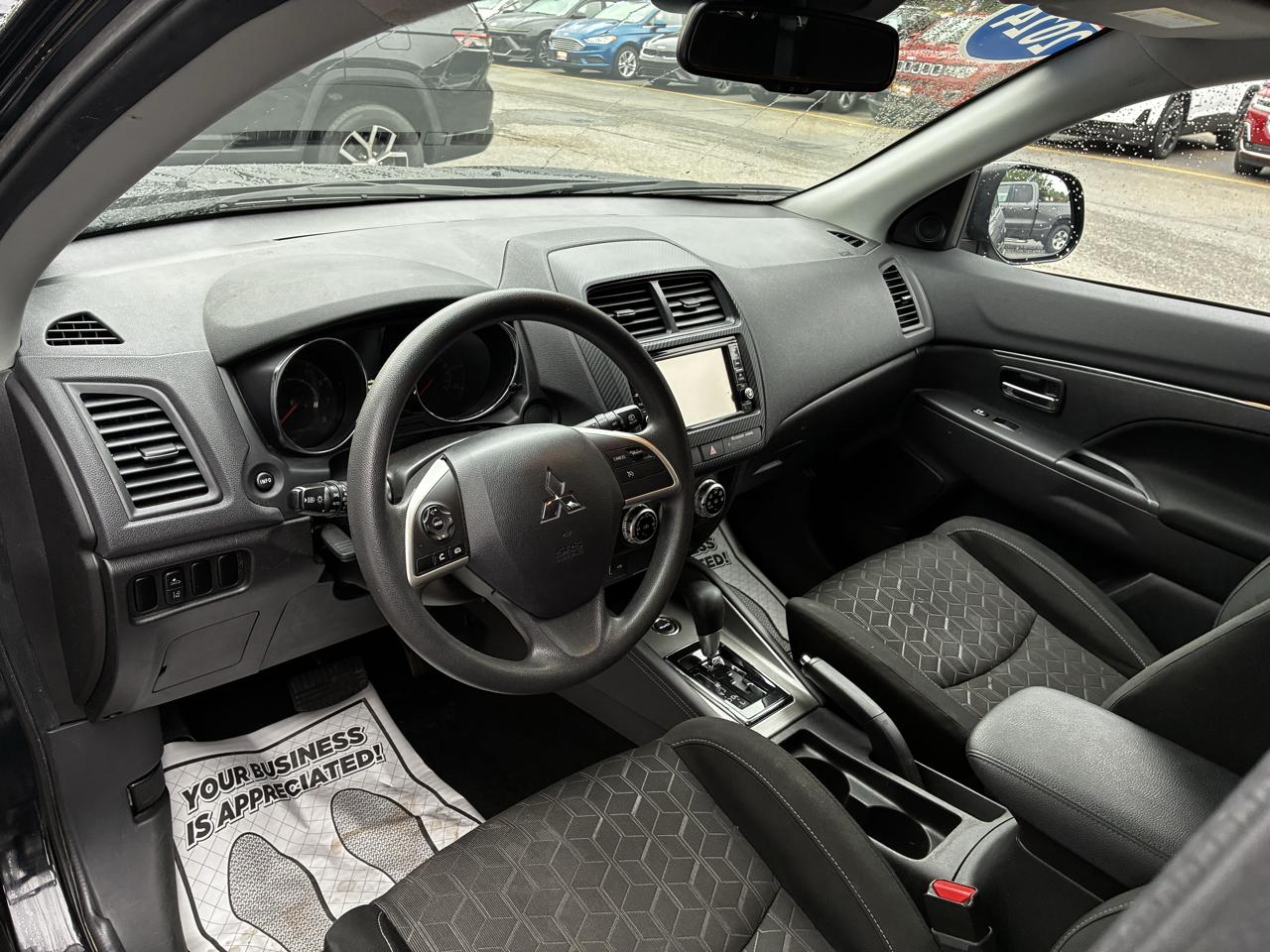 Mitsubishi Outlander Sport 2.0 ES 4WD 2024