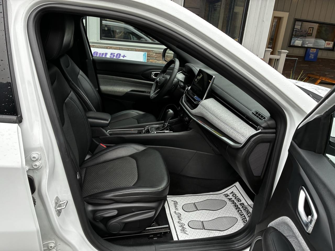 Jeep Compass Latitude 2024