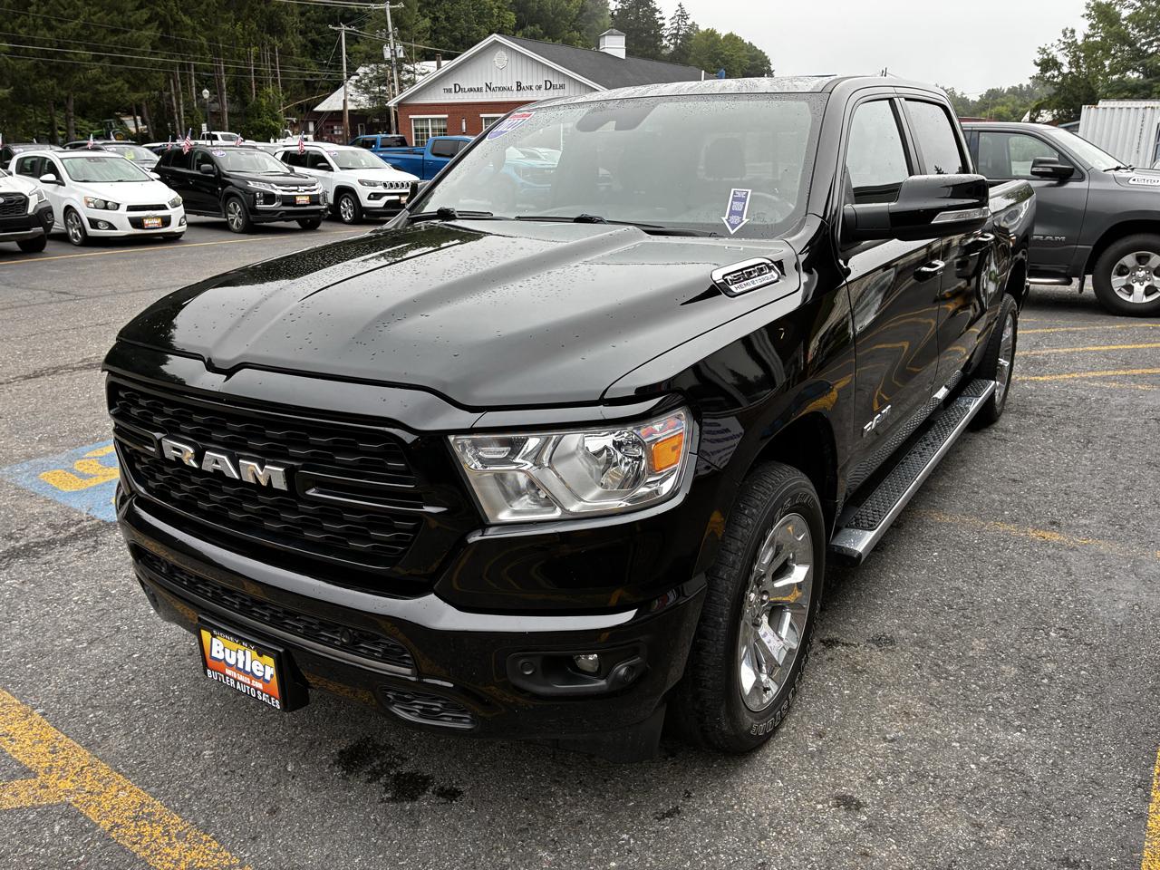 RAM 1500 Big Horn Crew Cab SWB 4WD 2022