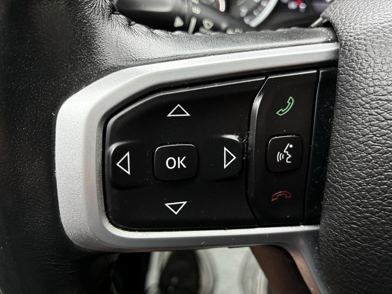 RAM 1500 Big Horn Crew Cab SWB 4WD 2022