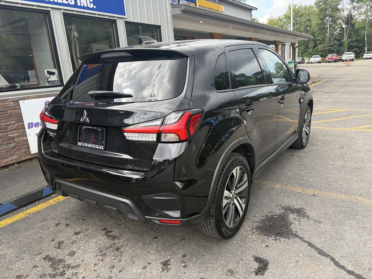 Mitsubishi Outlander Sport 2.0 ES 4WD 2024
