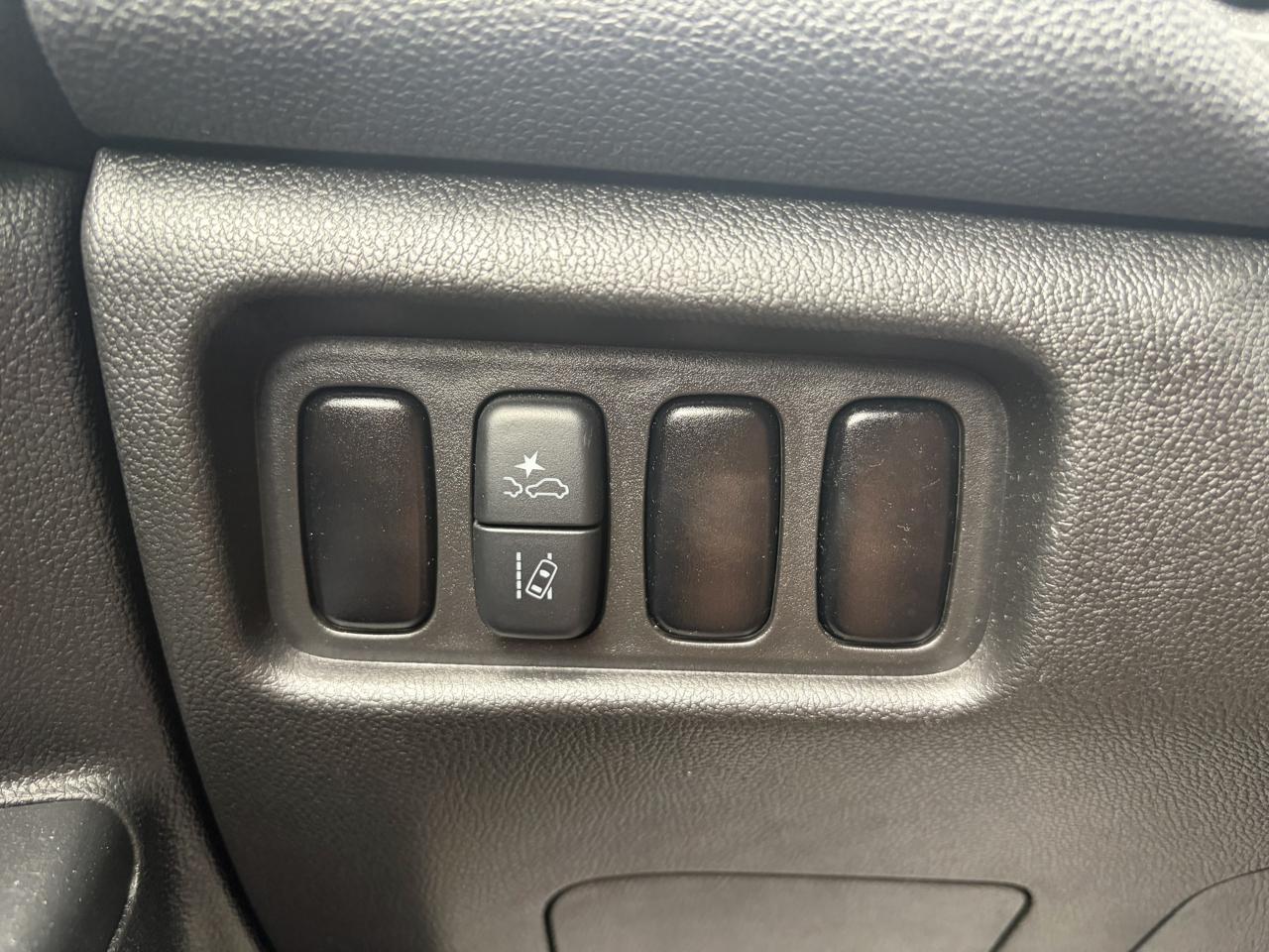 Mitsubishi Outlander Sport 2.0 ES 4WD 2024