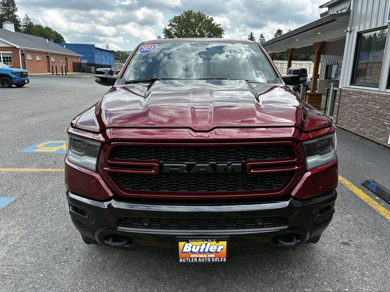 RAM 1500 Big Horn Crew Cab SWB 4WD 2023