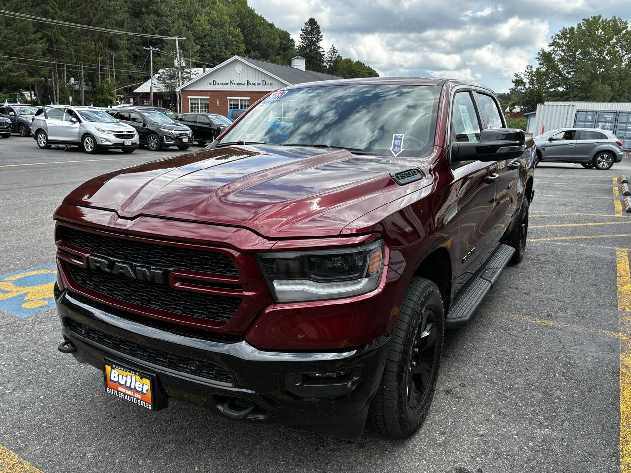 RAM 1500 Big Horn Crew Cab SWB 4WD 2023