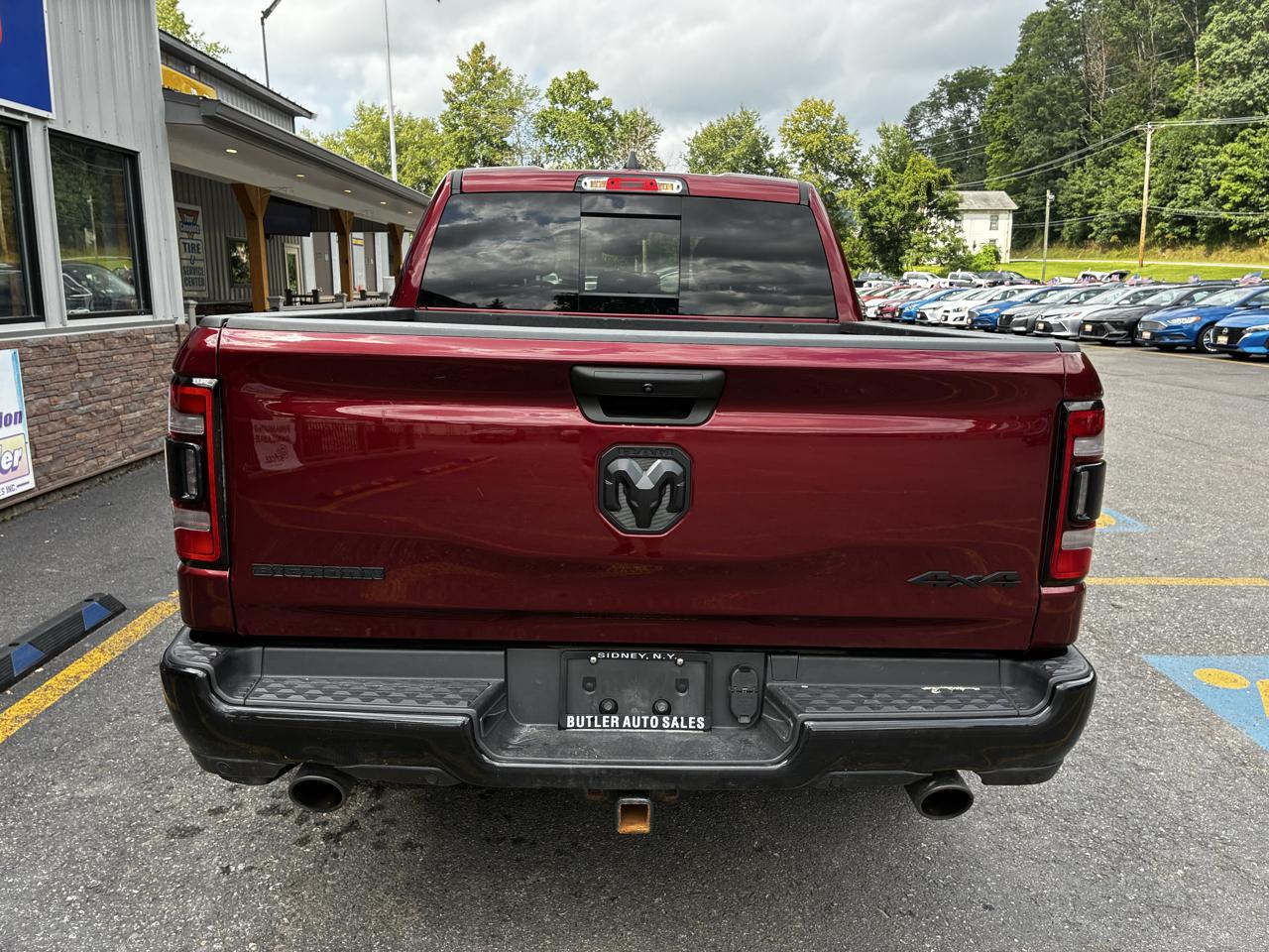 RAM 1500 Big Horn Crew Cab SWB 4WD 2023