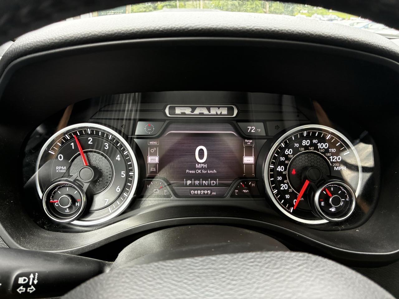 RAM 1500 Big Horn Crew Cab SWB 4WD 2023