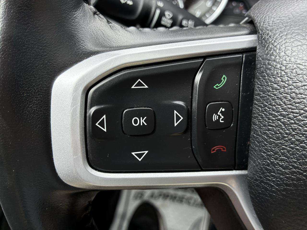 RAM 1500 Big Horn Crew Cab SWB 4WD 2023