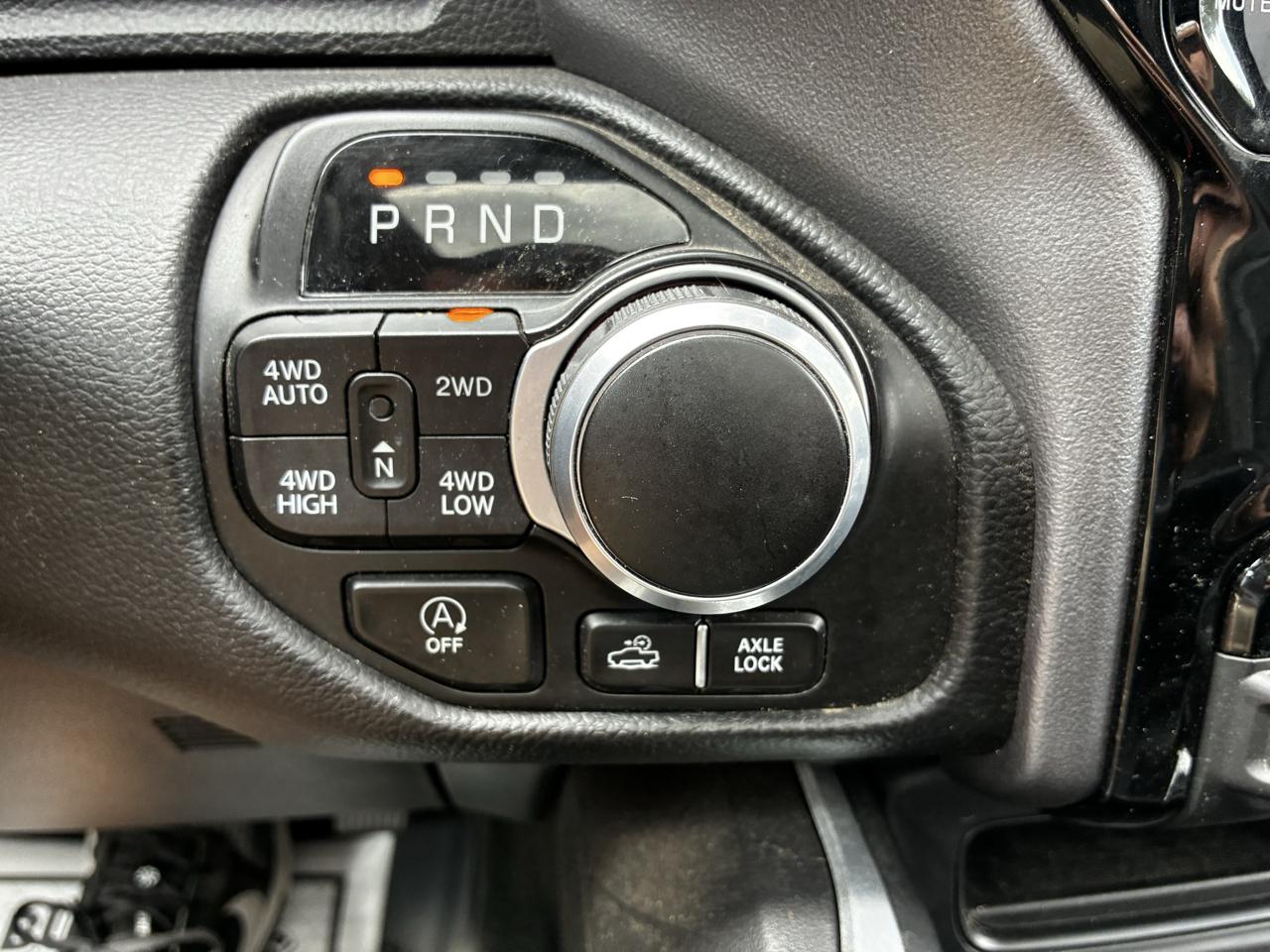 RAM 1500 Big Horn Crew Cab SWB 4WD 2023