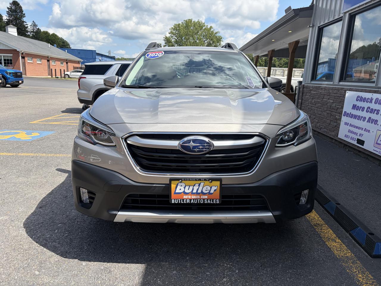 Subaru Outback Limited 2020