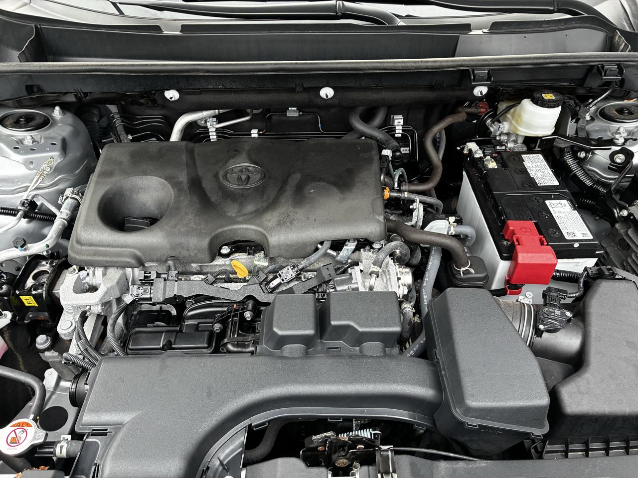 Toyota RAV4 XLE AWD 2025