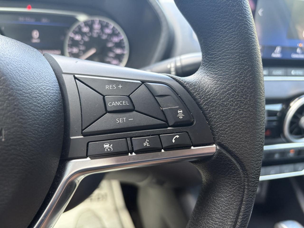 Nissan Sentra SV 2024