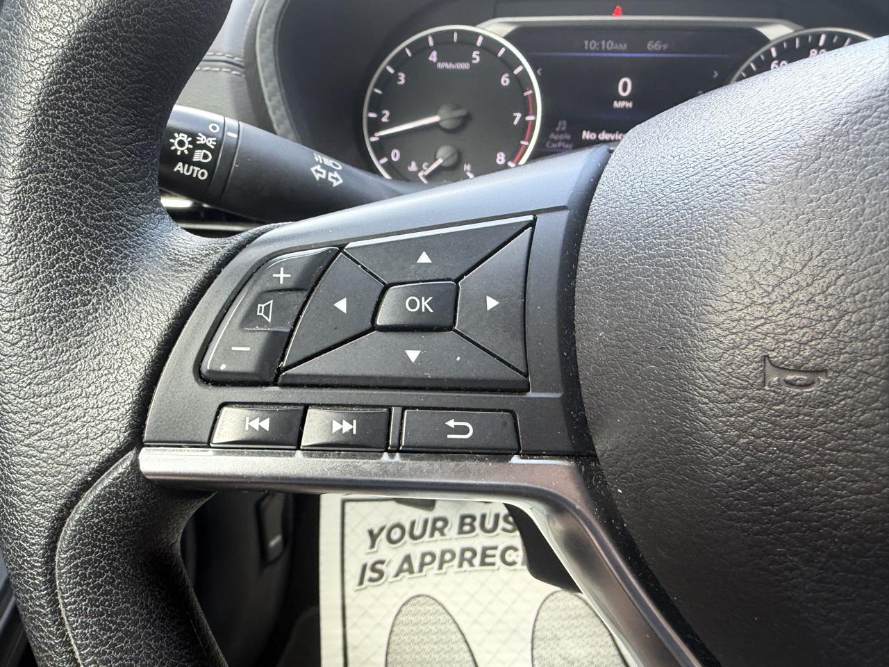 Nissan Sentra SV 2024