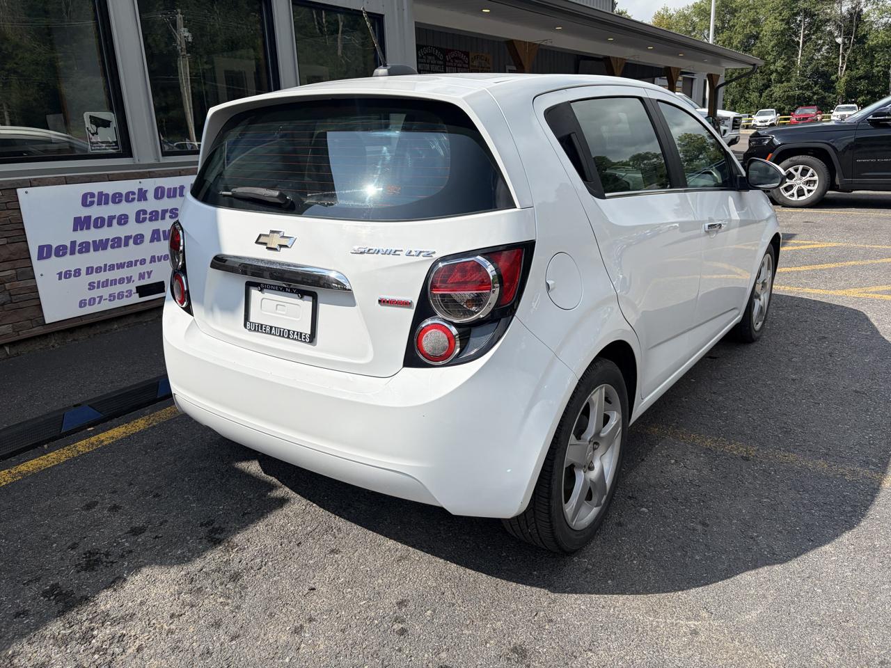 Chevrolet Sonic LTZ Auto 5-Door 2016