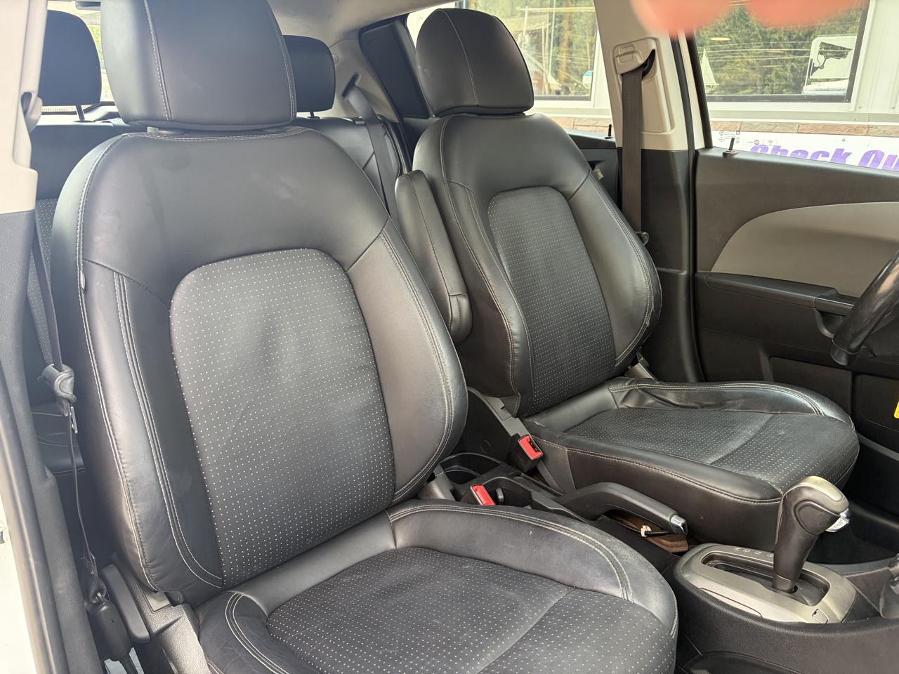 Chevrolet Sonic LTZ Auto 5-Door 2016