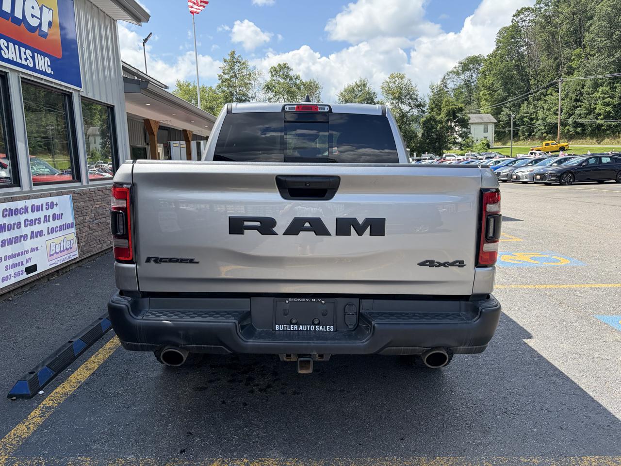 RAM 1500 Rebel Crew Cab SB 4WD 2022