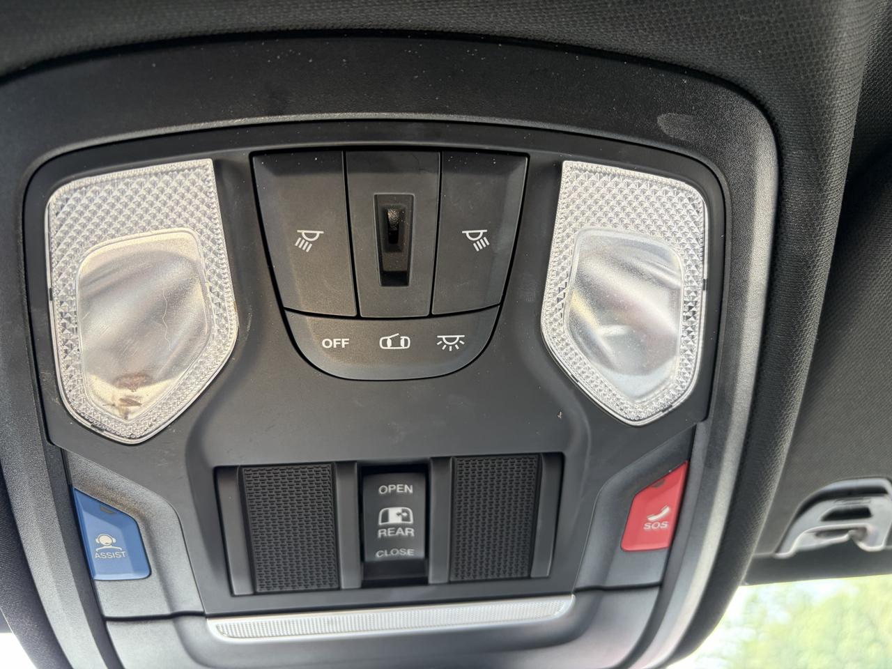 RAM 1500 Rebel Crew Cab SB 4WD 2022
