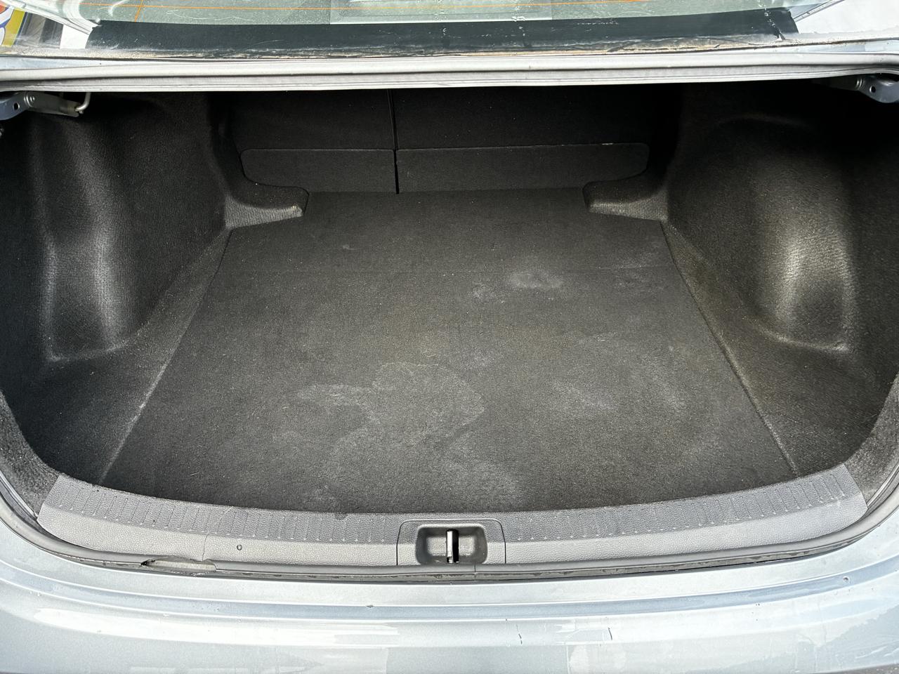 Toyota Corolla LE 2024