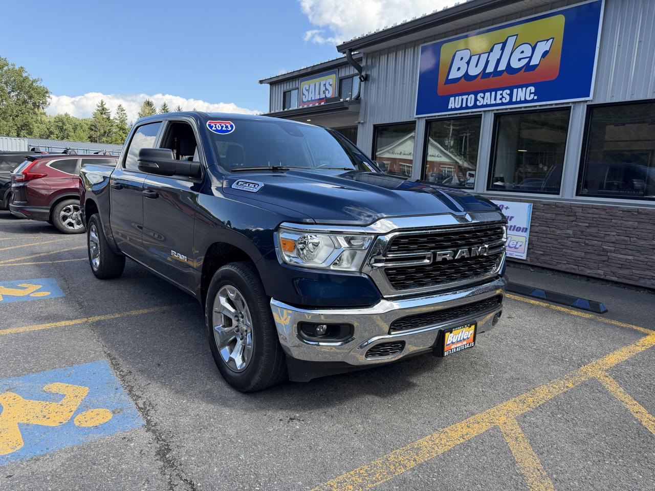 RAM 1500 Big Horn Crew Cab SWB 4WD 2023