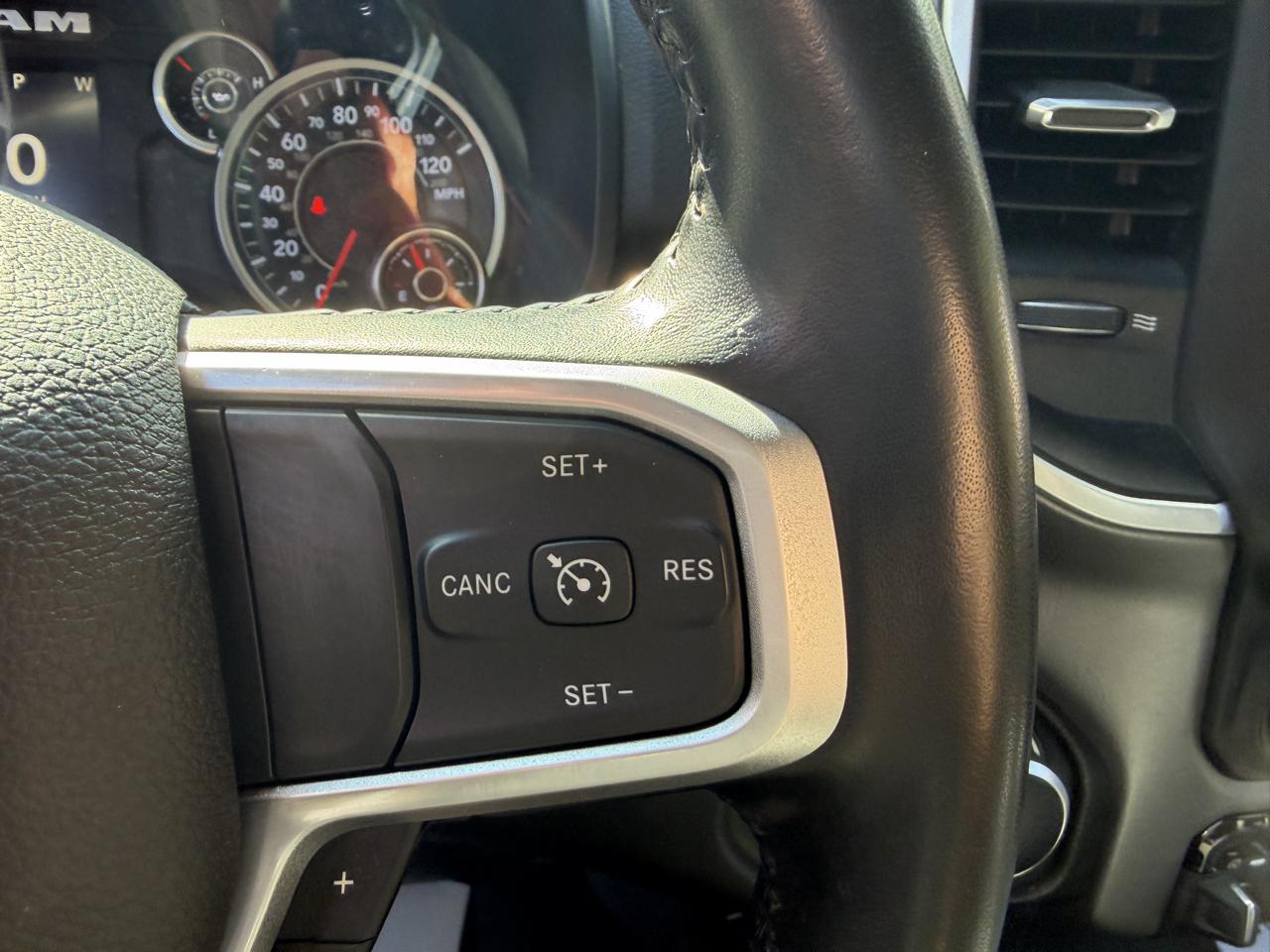 RAM 1500 Big Horn Crew Cab SWB 4WD 2023