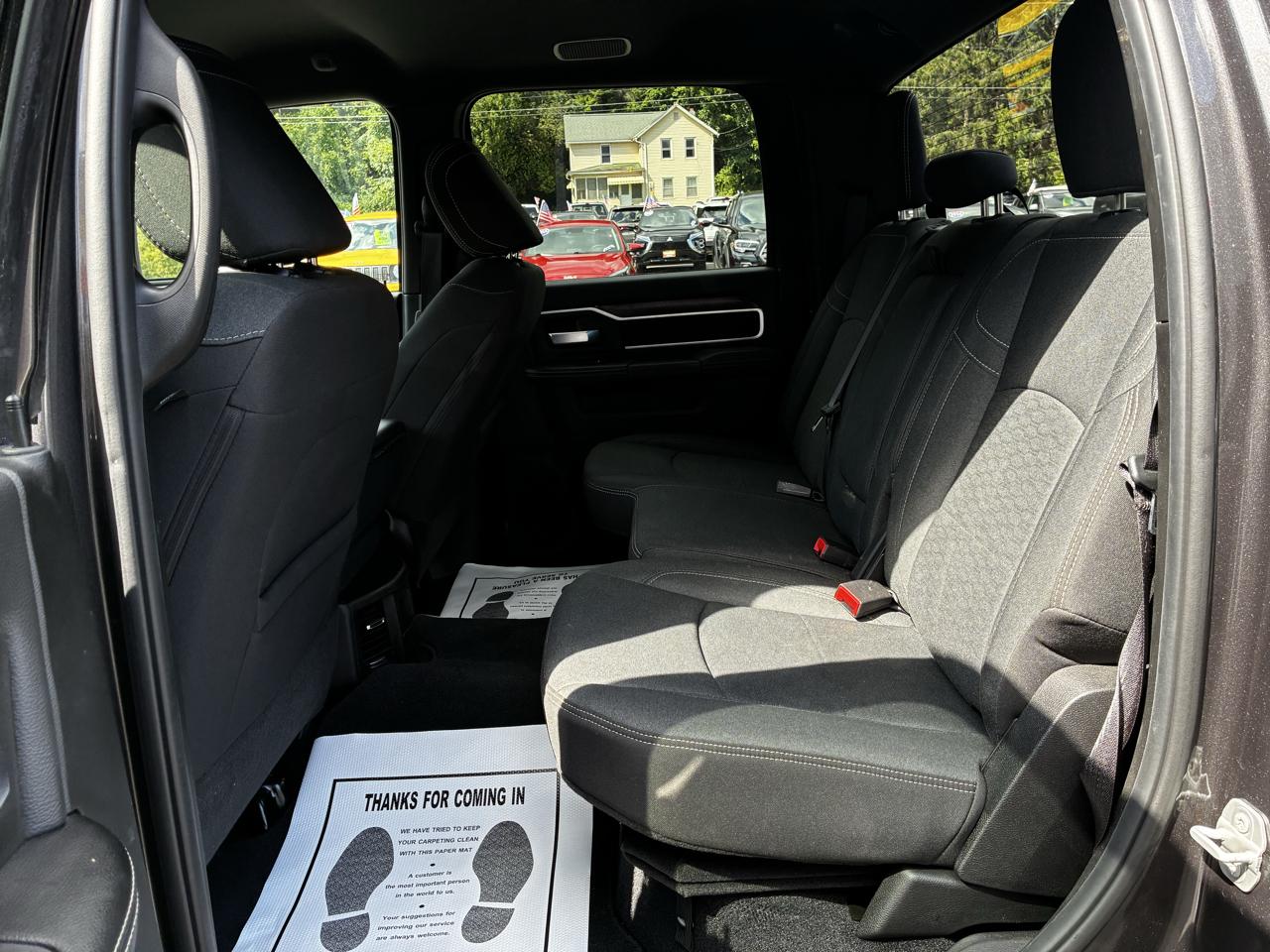 RAM 2500 Big Horn Crew Cab 4WD 2026