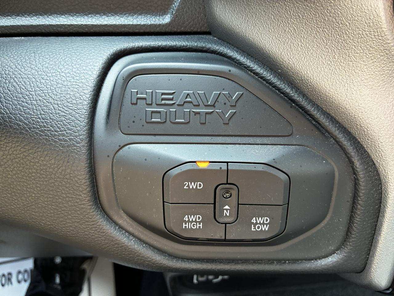 RAM 2500 Big Horn Crew Cab 4WD 2026