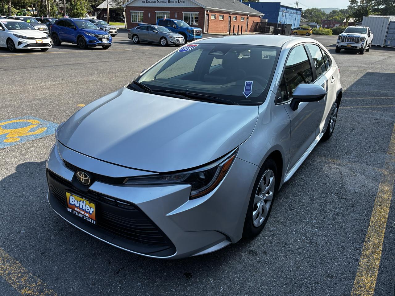 Toyota Corolla LE 2024