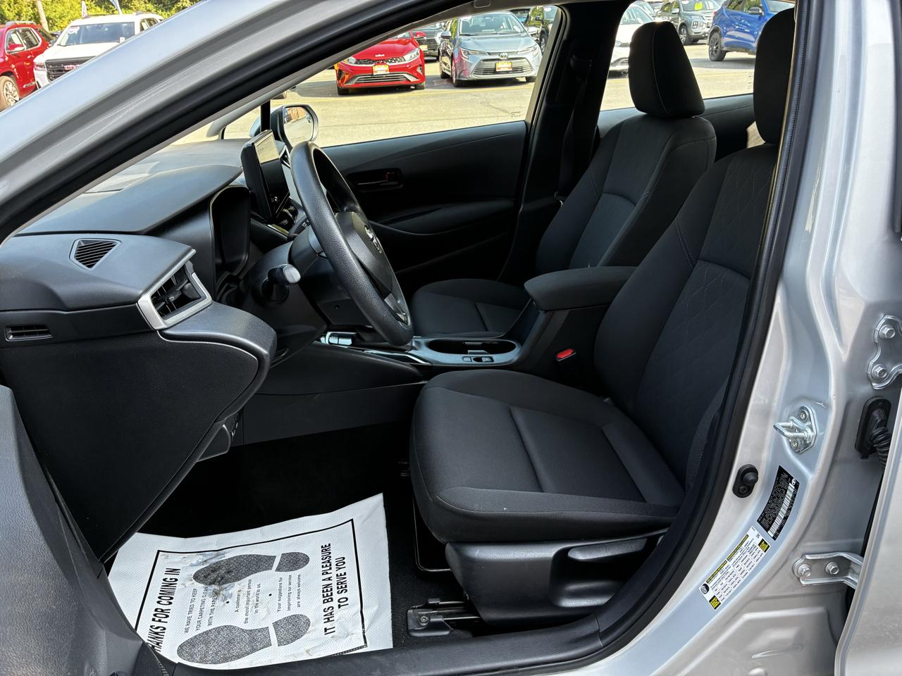 Toyota Corolla LE 2024