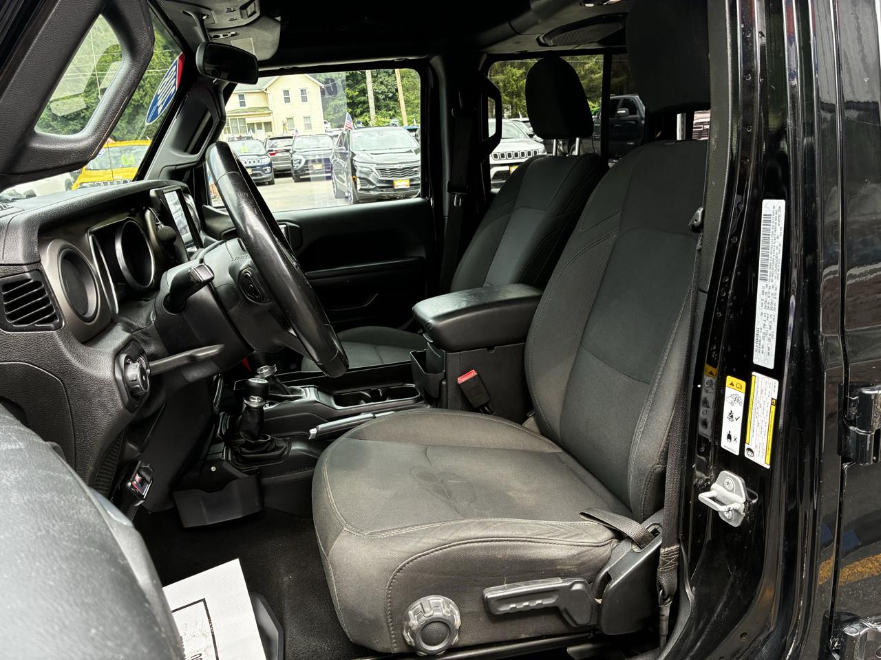 Jeep Wrangler Unlimited Sport 2018