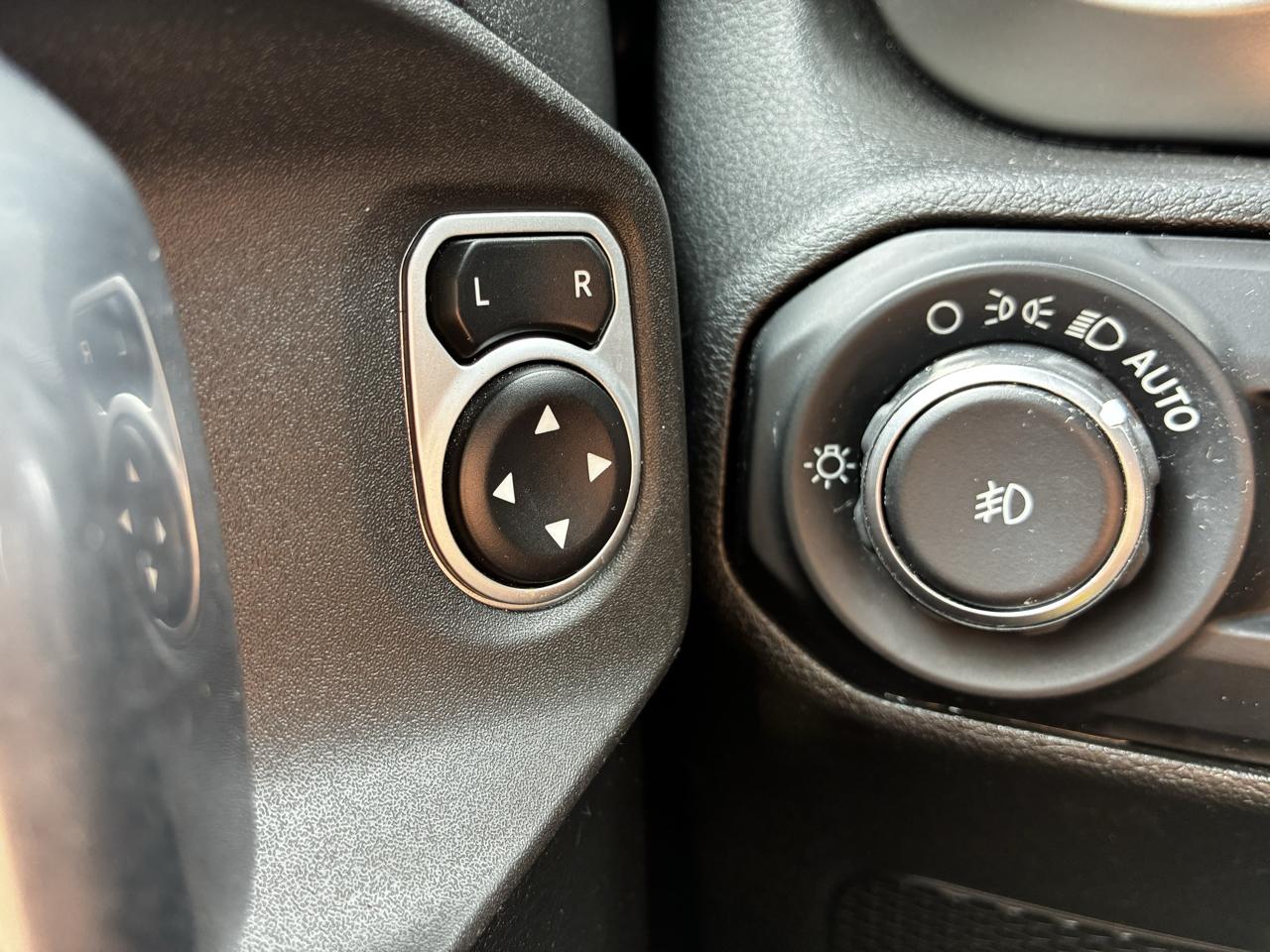Jeep Wrangler Unlimited Sport 2018