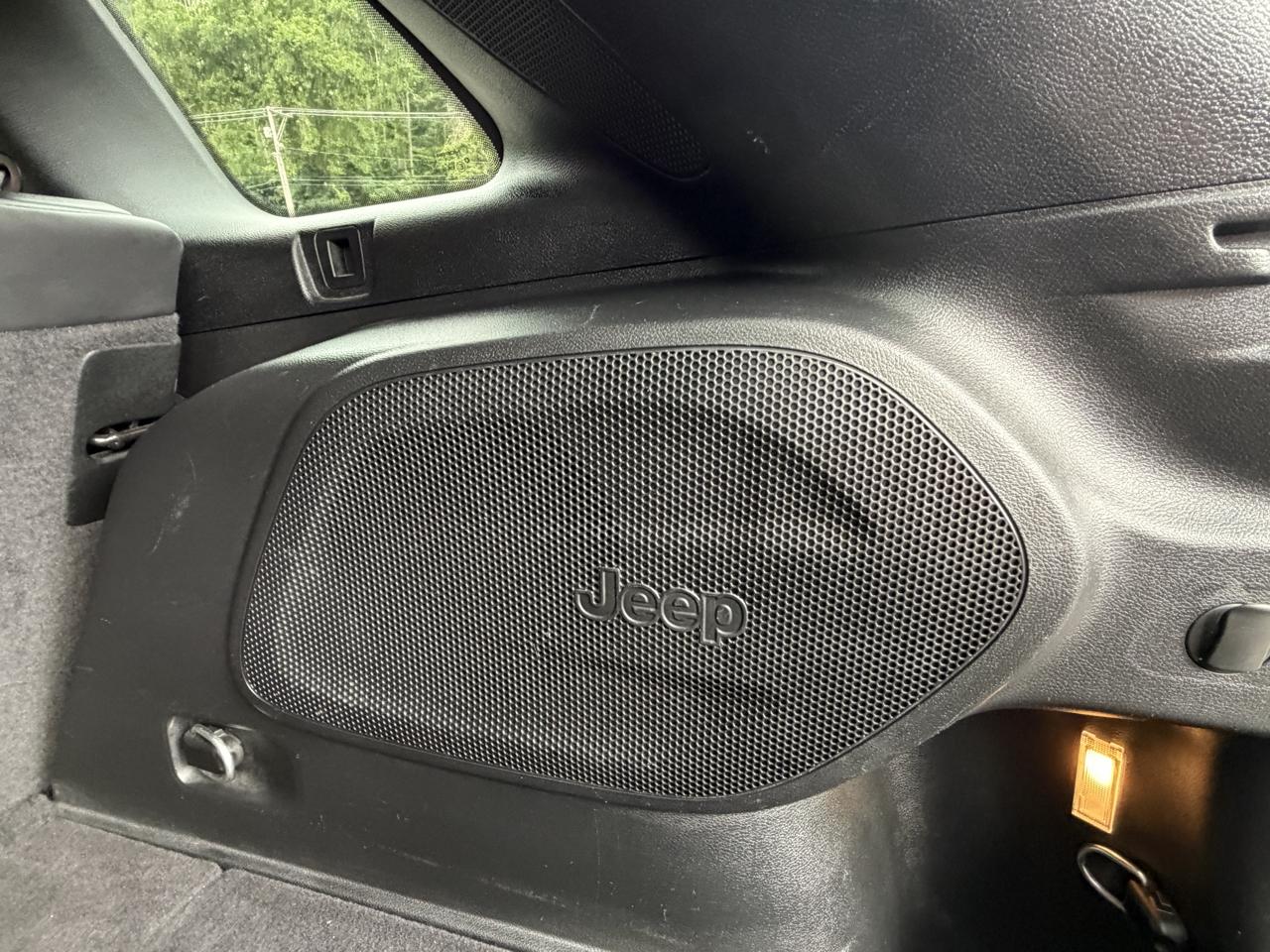 Jeep Cherokee Limited 4WD 2020