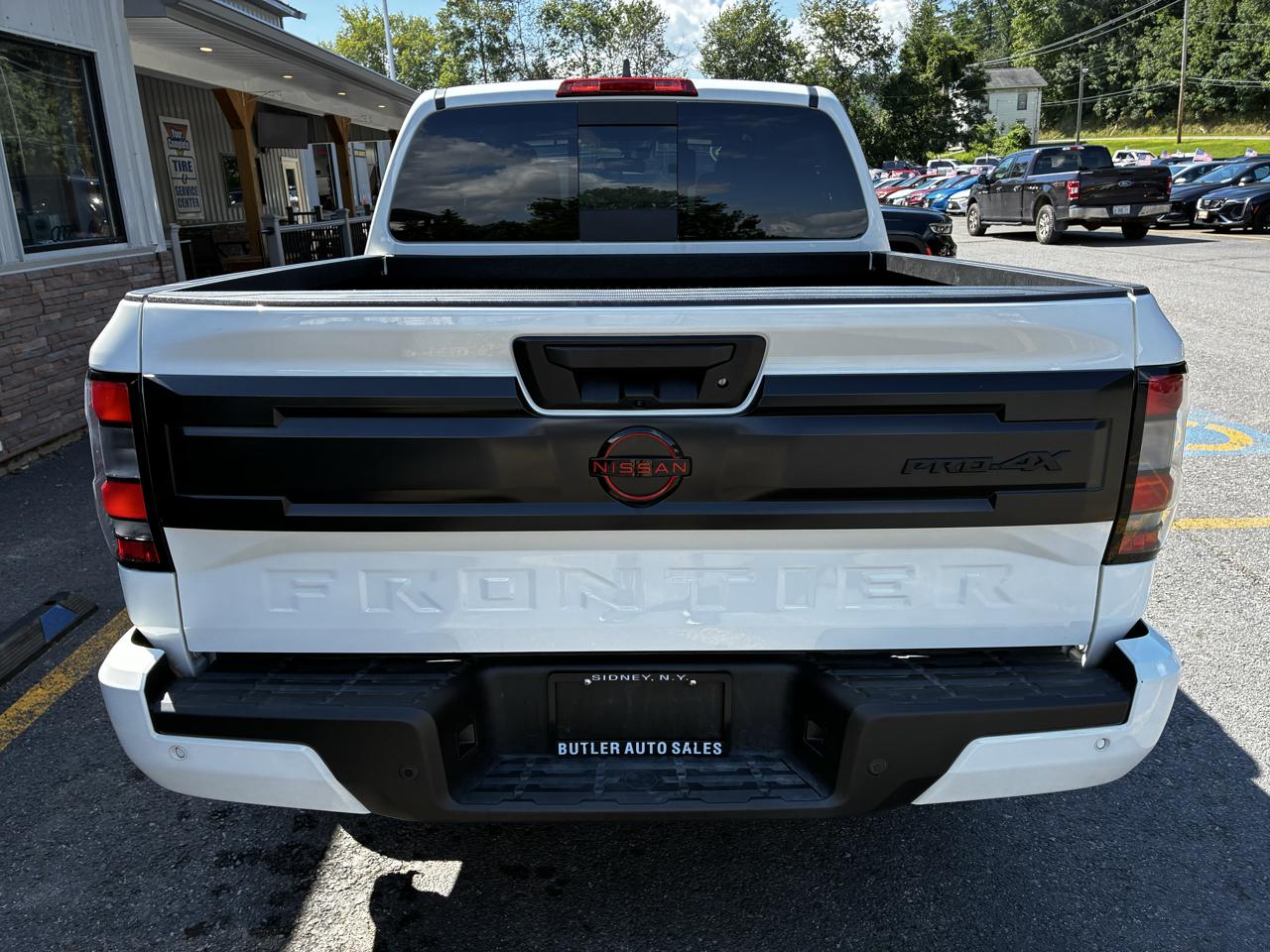 Nissan Frontier  2026