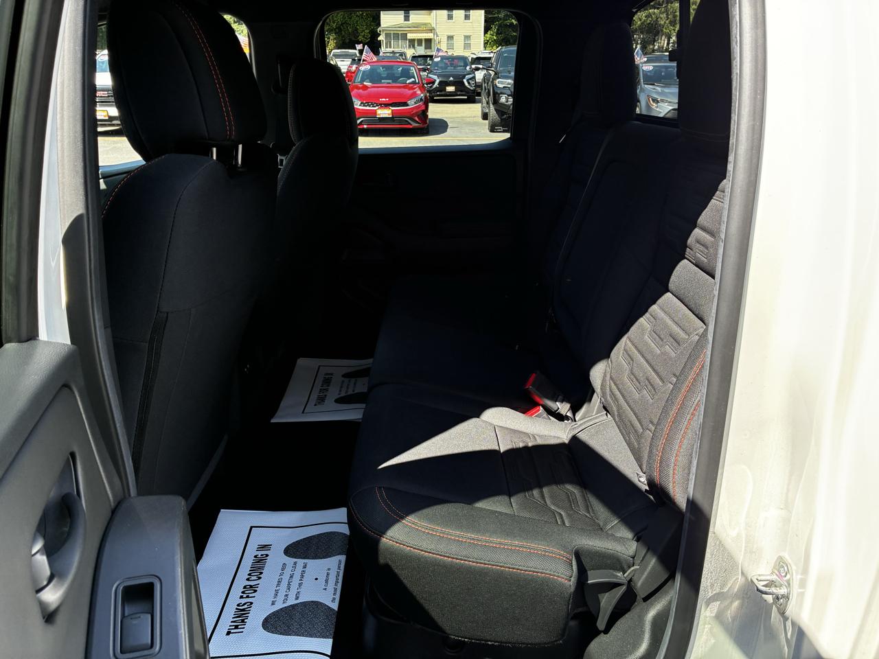 Nissan Frontier  2026