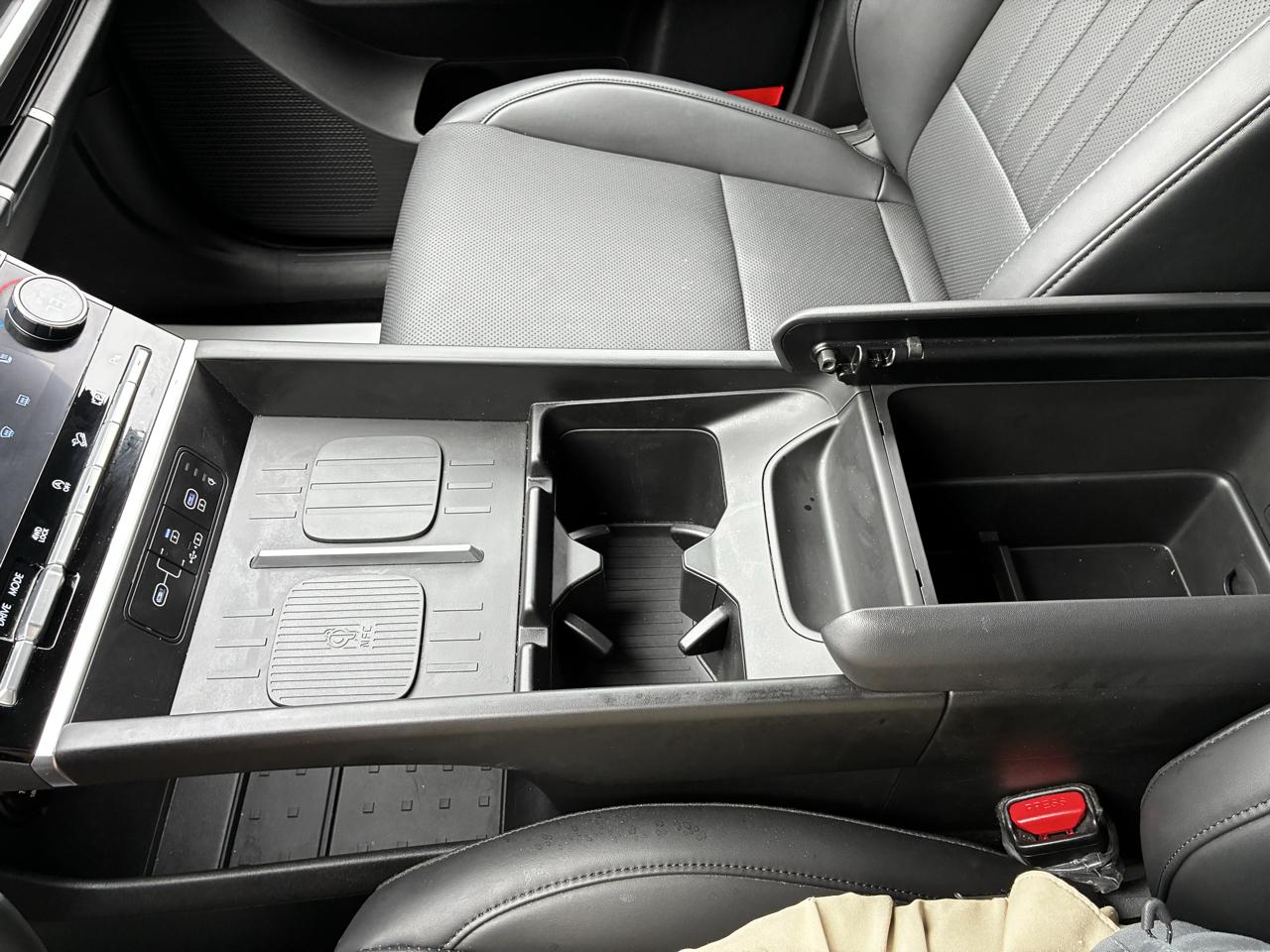 Hyundai Santa Fe SEL AWD 2026