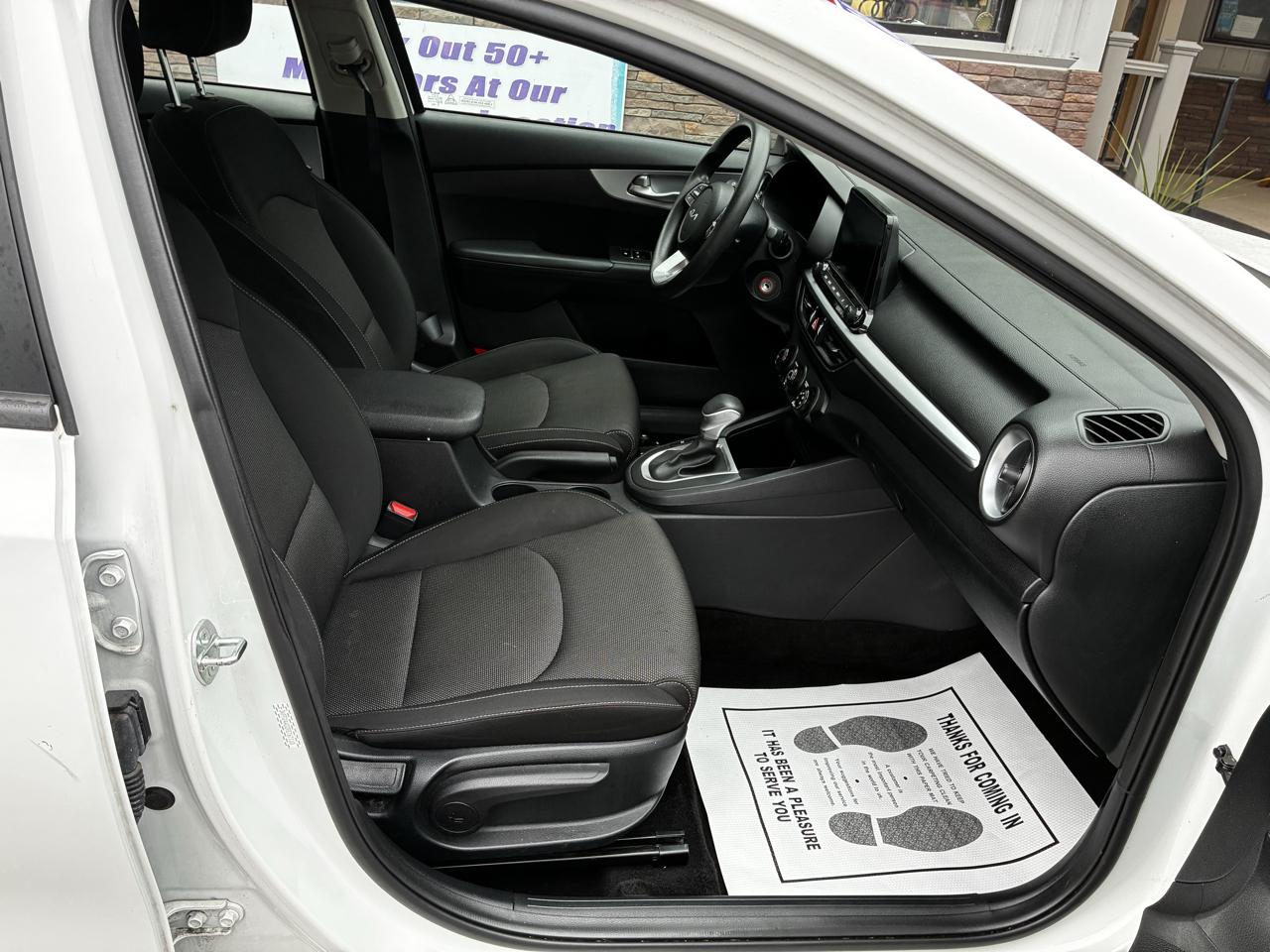 Kia Forte LX 2024
