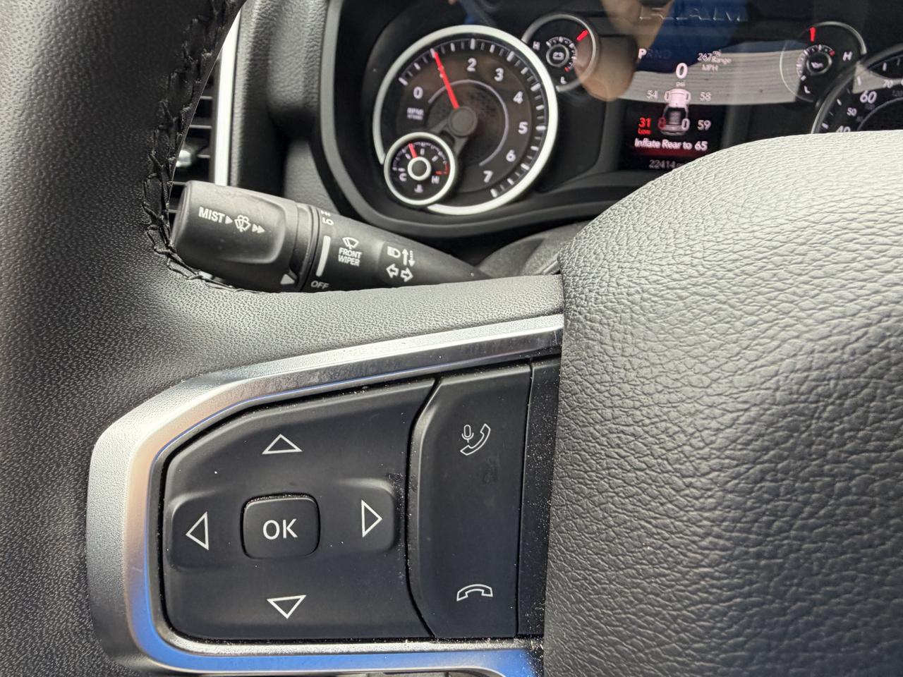 RAM 2500 Tradesman Crew Cab SWB 4WD 2026