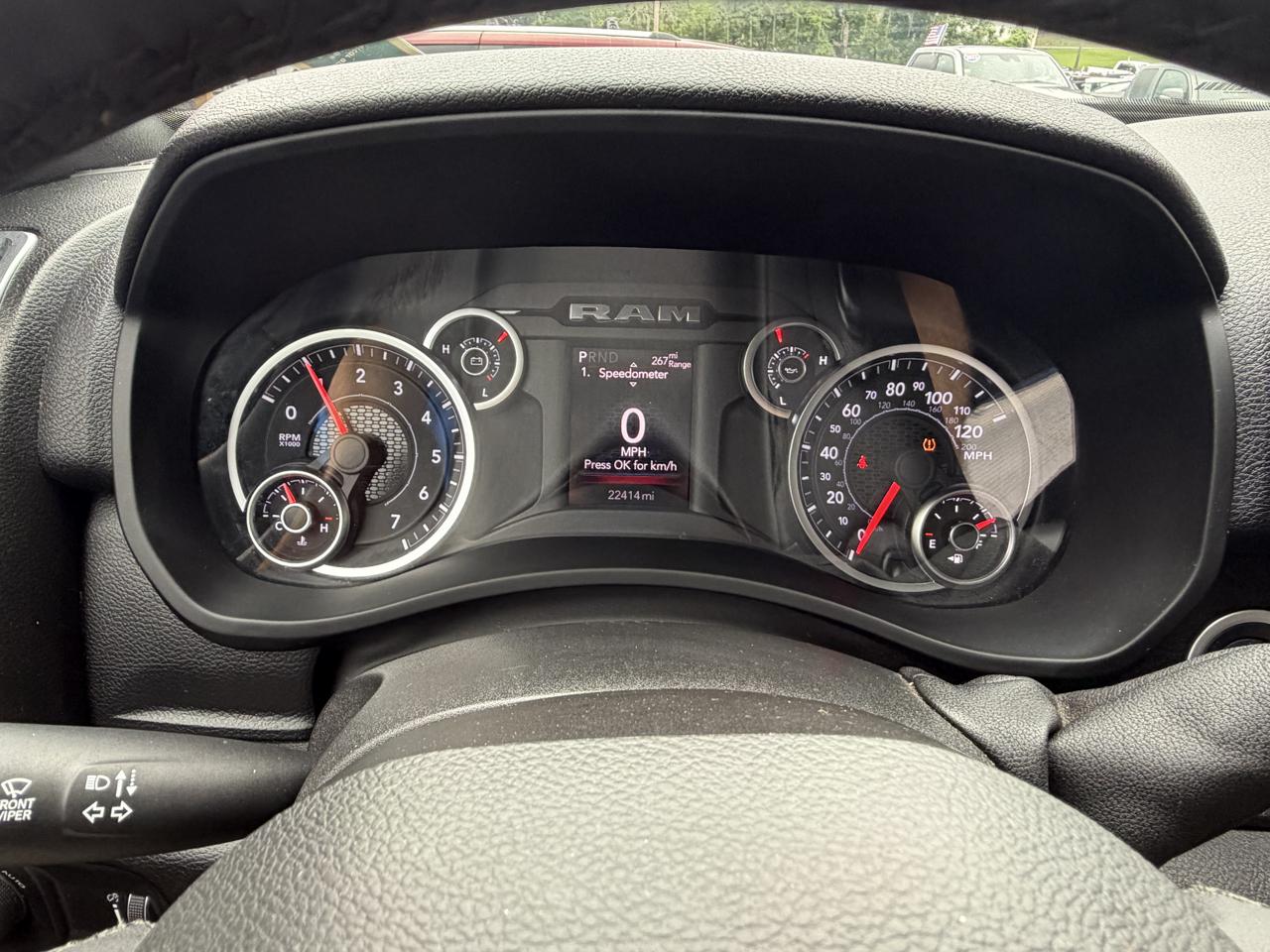 RAM 2500 Tradesman Crew Cab SWB 4WD 2026