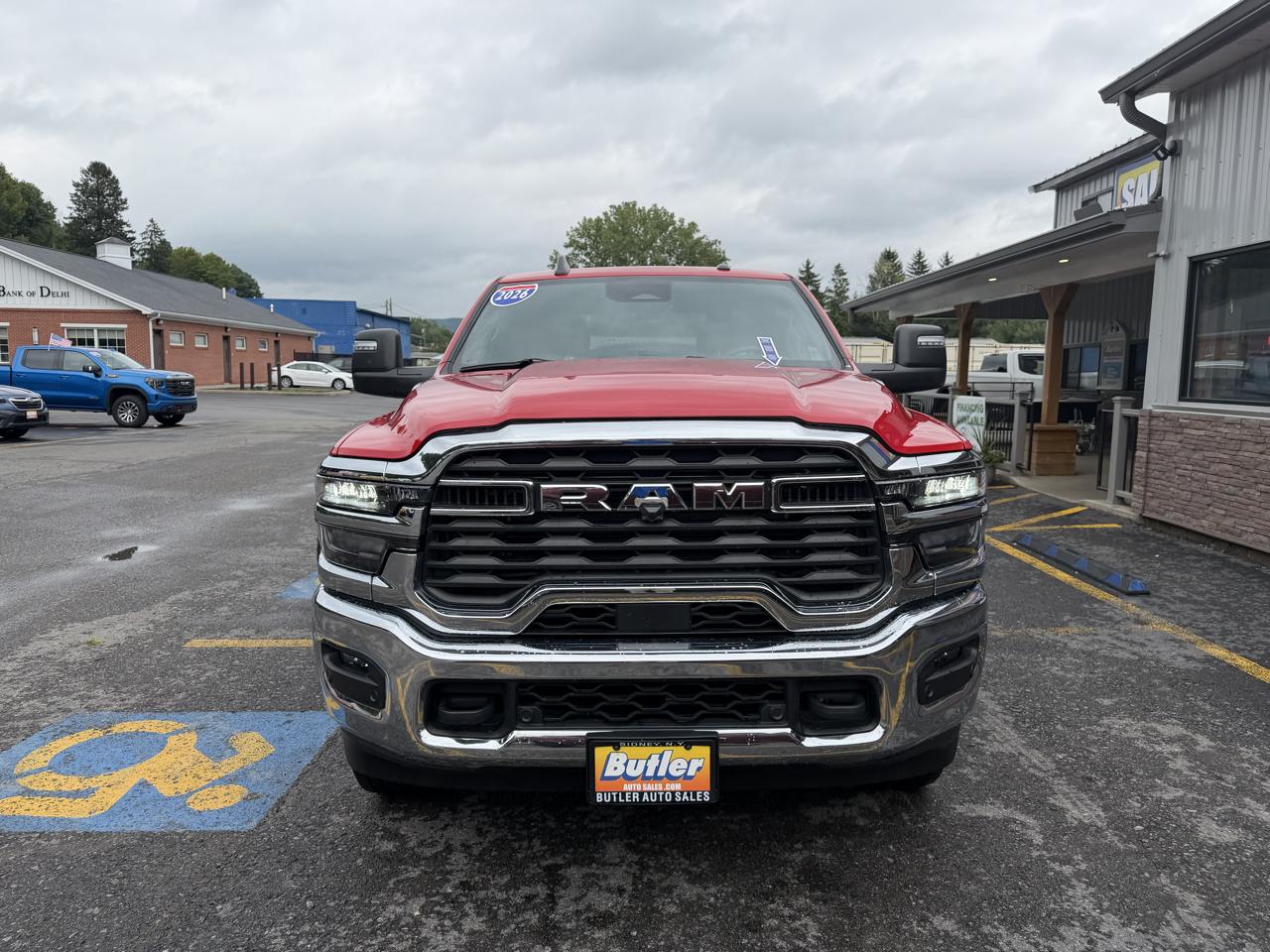 RAM 2500 Tradesman Crew Cab SWB 4WD 2026