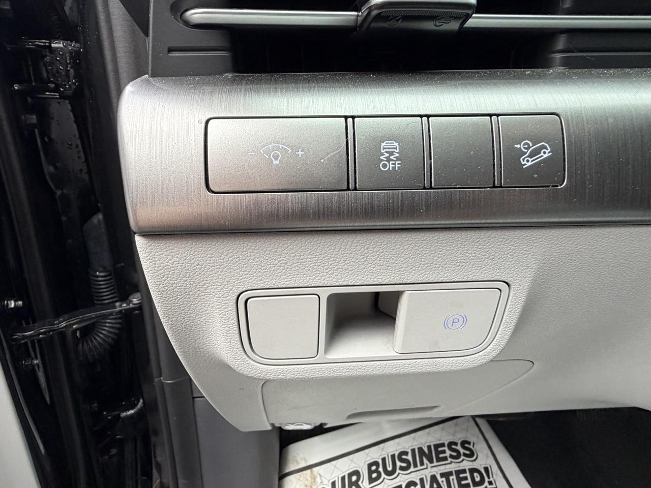 Hyundai Kona SEL AWD 2025